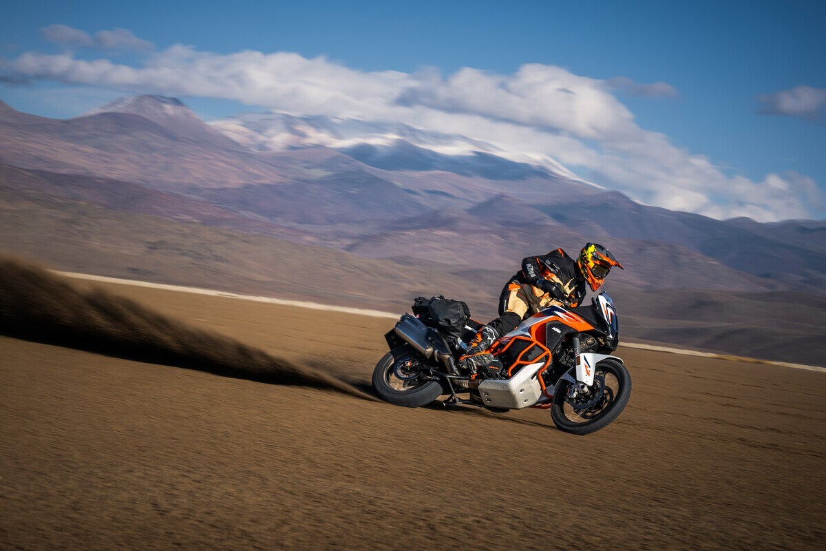 KTM 1290 Super Adventure R, arriva la 2023!